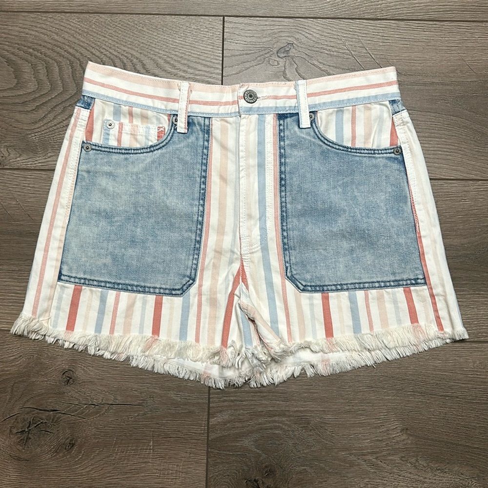 American Eagle‎ High Rise Mom Striped Jeans Shorts Size 6